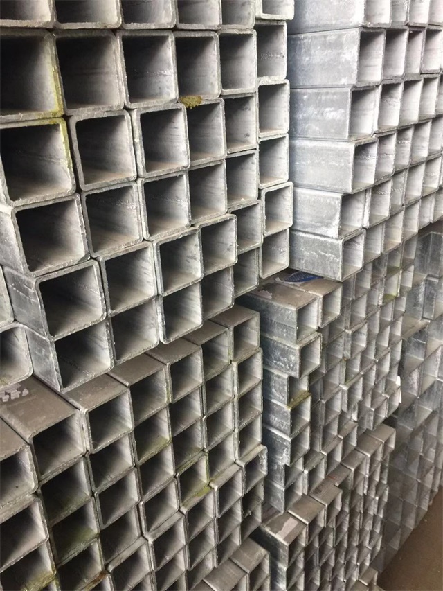 低合金 Q355B 龙陵龙陵龙陵镀锌无缝方管 工程专用无缝龙陵龙陵龙陵镀锌方管